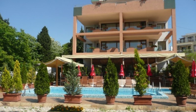 CAPRI_HOTEL_NESSEBAR_BULGARIA_AIR_TOUR_TRAVEL